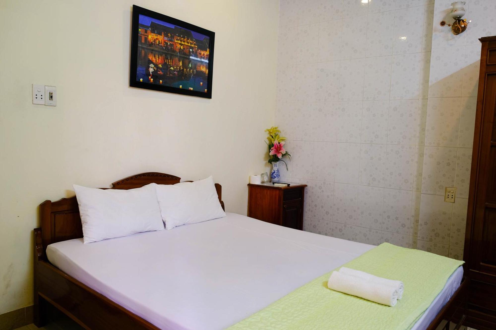 Lucky Hoi An Hotel Екстер'єр фото