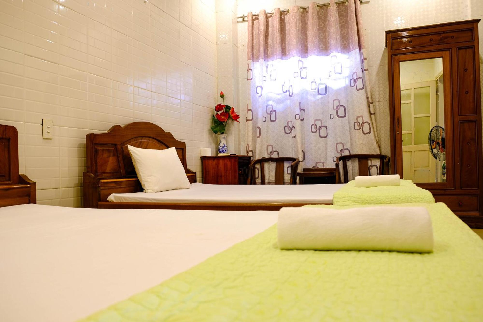 Lucky Hoi An Hotel Екстер'єр фото